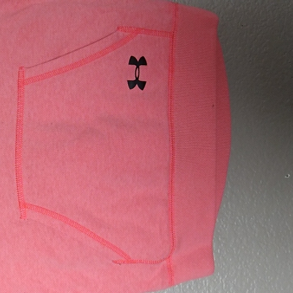 Under Armour | Girls |Long  Sleeved Hoodie | XS - Picture 4 of 9